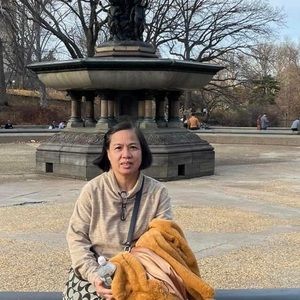 Meet your Posher, Connie